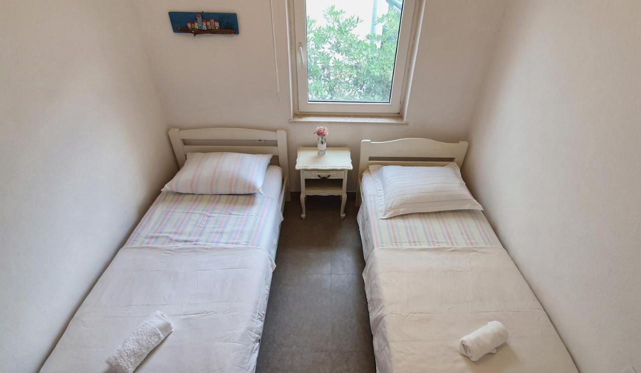 Apartmani Maja Kanica Rogoznica  Exterior foto